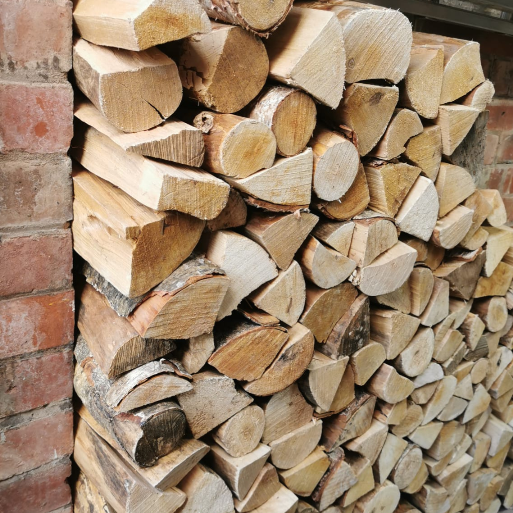Kiln Dried Hardwood Logs